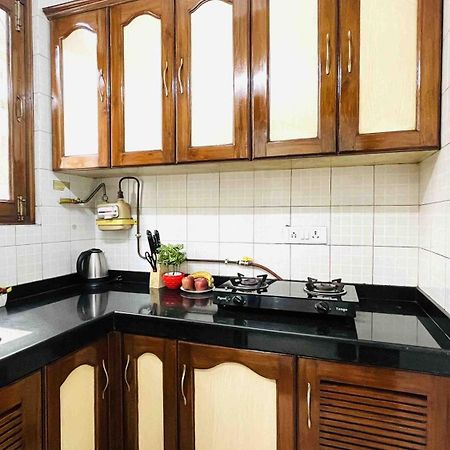 Olive Serviced Apartments - Defence Colony New Delhi Bagian luar foto